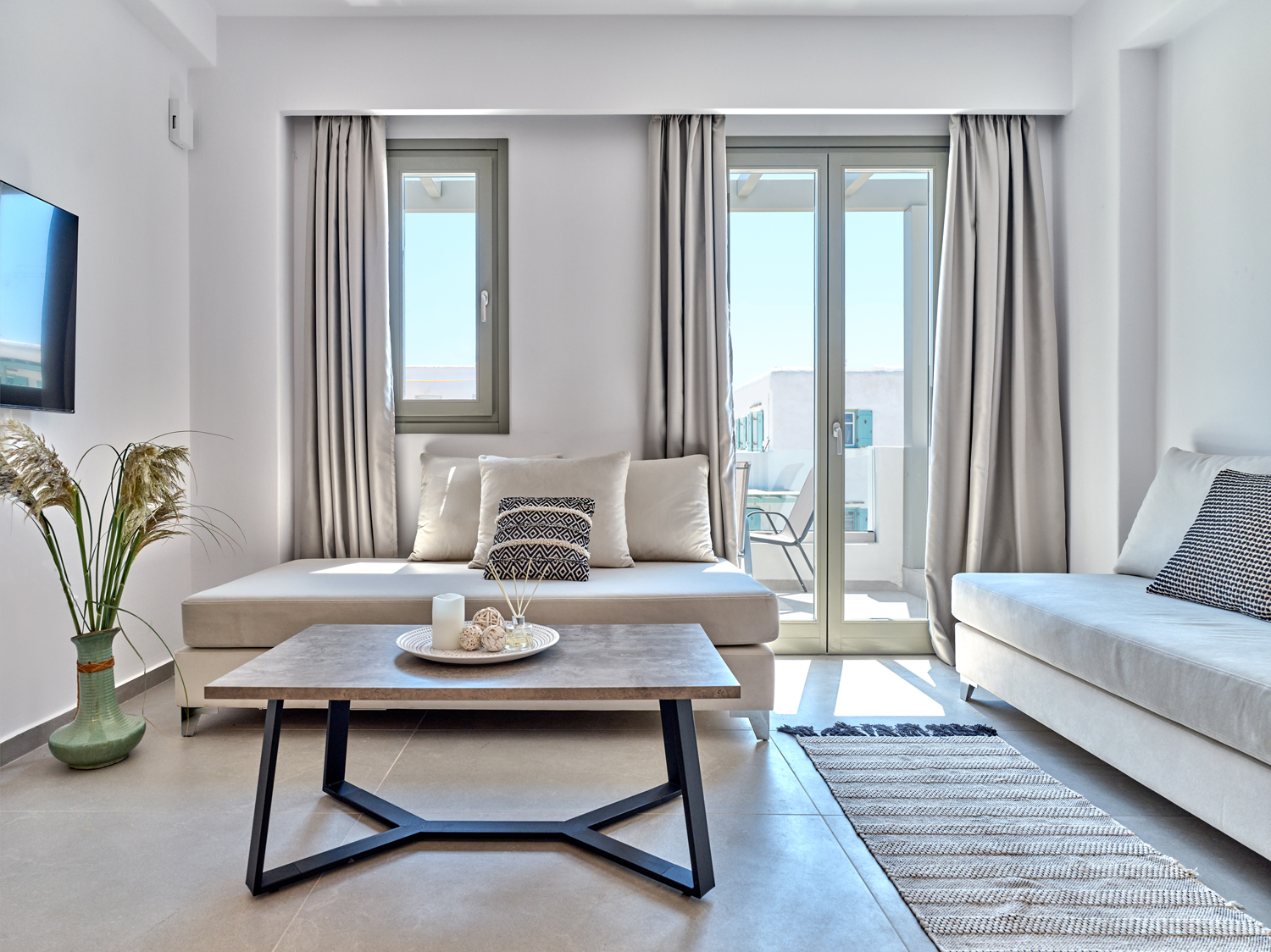 opal-apartment08b