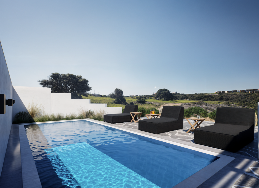 morning-pool-sunbeds-details